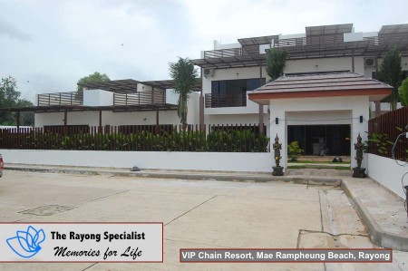 Oasis Garden Pool Villa in VIP Chain Resort Mae Rampheung Beach Rayong 00001